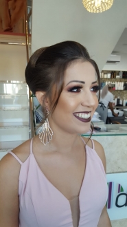 Divas Studio Hair -